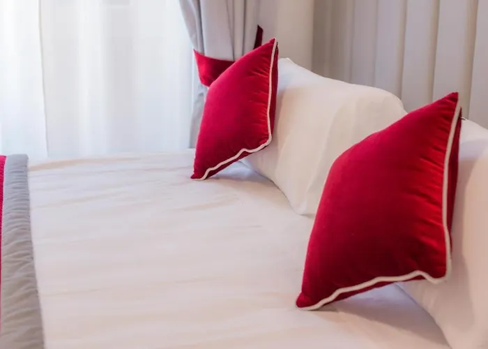 Affittacamere Frattina Ff Italian Roma