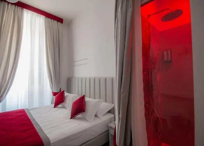 Affittacamere Frattina Ff Italian Roma