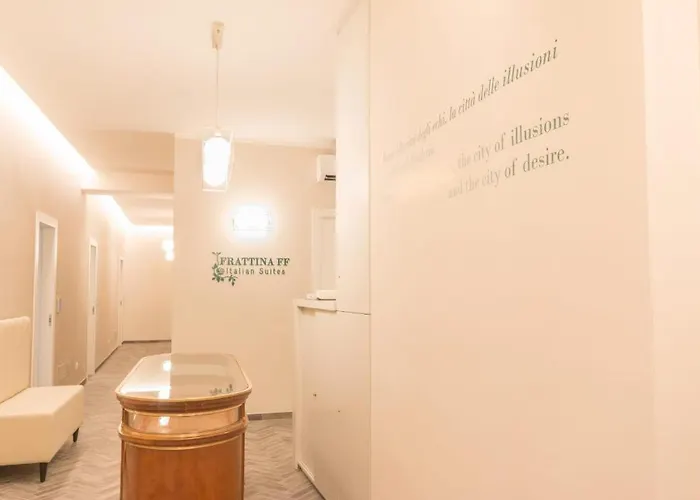 Frattina Ff Italian Affittacamere 4*