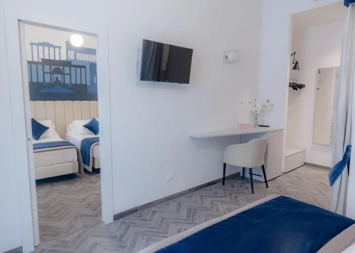 Affittacamere Frattina Ff Italian