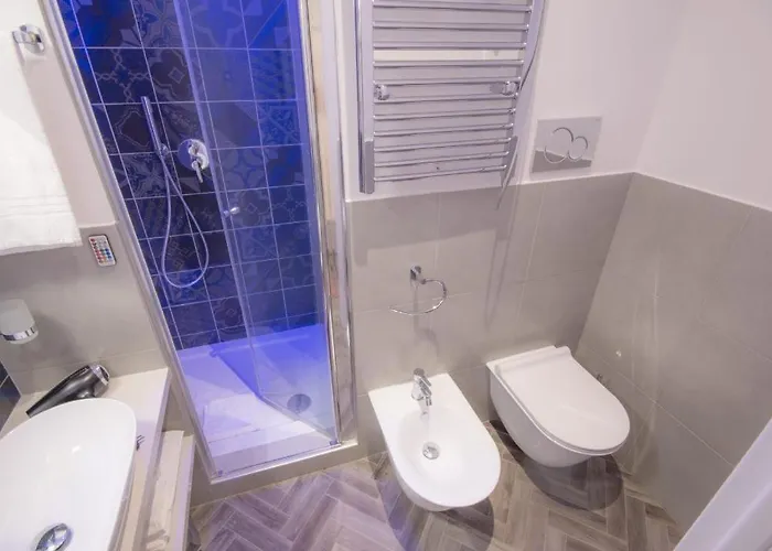 Frattina Ff Italian 4* Roma